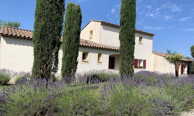 Pourrieres Villa | Villa with secure heated pool, beautiful views, near Aix en Provence