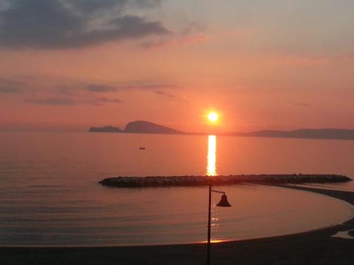 Gianola Apartment | Villa3 Cancelli Guesthouse B&B via del Mare Formia