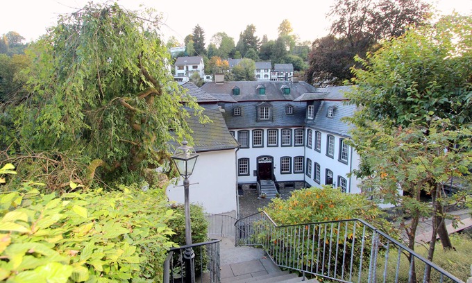 Monschau Apartment | Villadelux Elbershof