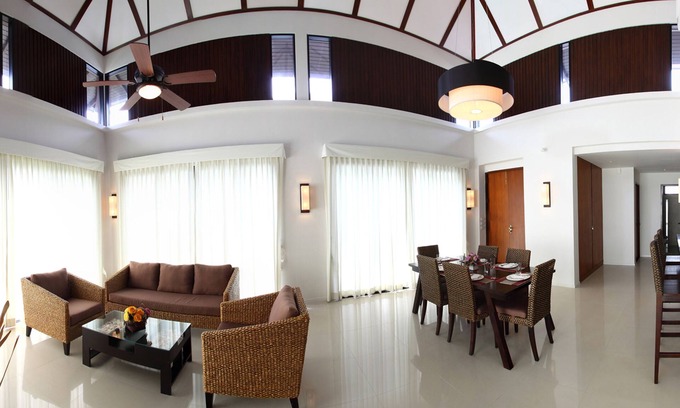 Chakphong House | Village 3 Bedrooms - The Oriental Beach