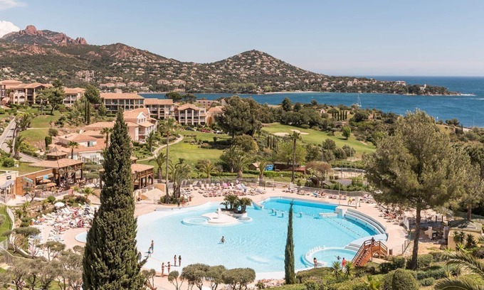 Cap Esterel Apartment | Village Cap Esterel - Panoramic sea and golf view - Apartment 6/7 people