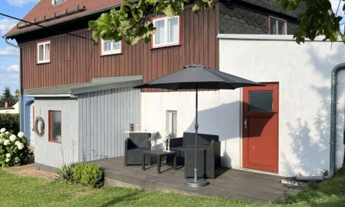 Bertsdorf-Hoernitz Apartment | Vincent family holiday home