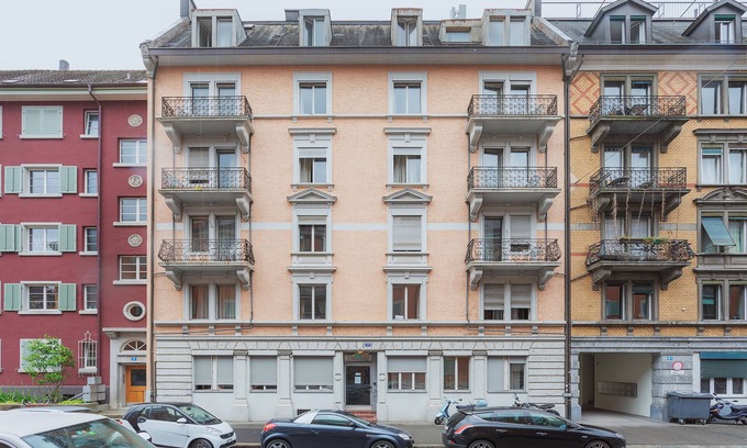 Gewerbeschule Apartment | VISIONAPARTMENTS Zurich Albertstrasse