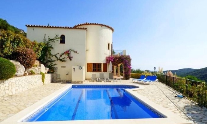 Calonge Villa | Vista Capilla, Wonderful villa located in an idyllic setting in the Costa Brava.