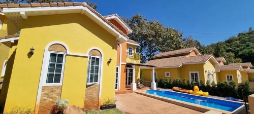 Nong Nam Daeng Villa | Vista Del Monte Khaoyai