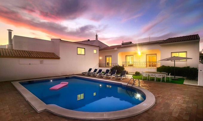 Montechoro Villa | Vital by Check-in Portugal