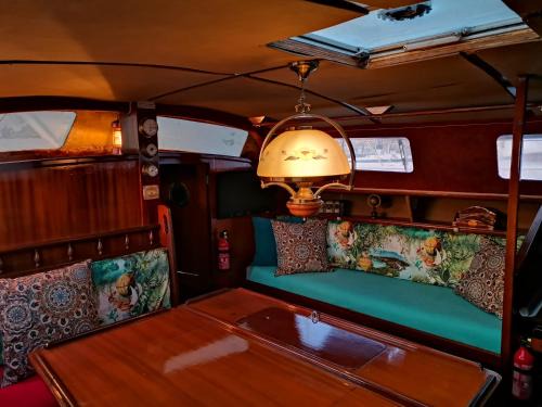 Cap d'Agde Boat Rental | Voilier de Collection