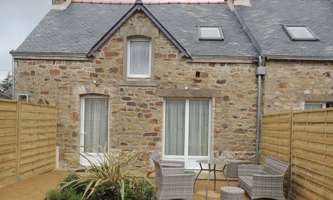 Locoal-Mendon House | Vrbo Property