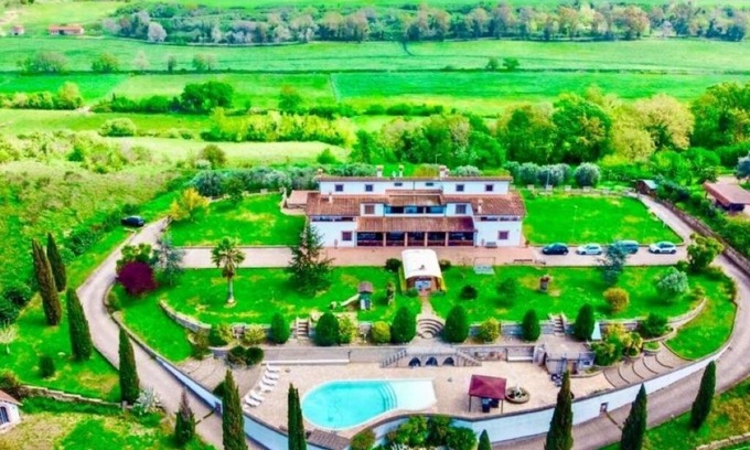 Tragliatella Villa | Vrbo Property