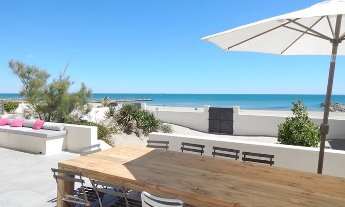 Carnon-Plage Villa | Vue Imprenable, Front de Mer, les Pieds Dans L'eau