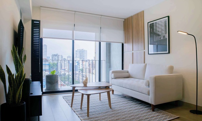 Santa Cruz Apartment | w* | Charming 2BR w/Balcony in Miraflores