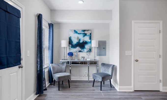 Clarksville House | Waiting to Excell in Clarksville