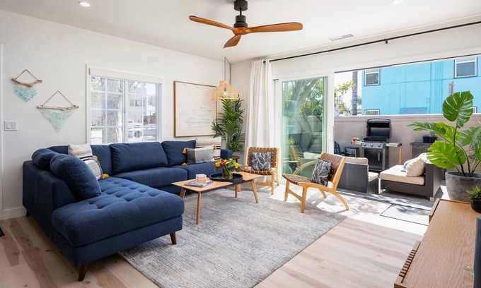 Mission Beach House | Walk to Beach! Family Home w/Courtyard & Fire