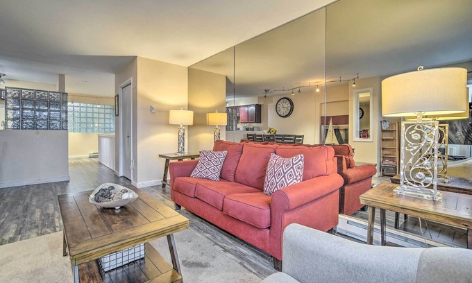 South Addition Apartment | Walk to Downtown & Coast Trail: Condo in Anchorage