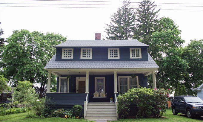 Mystic - New London House | Walk to Historical Downtown Mystic 4 Bedroom House