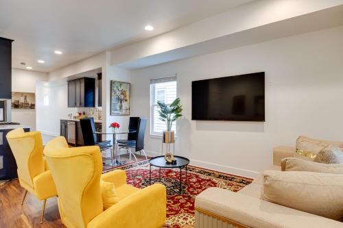 Mapleton/Fall Creek House | Walk to Parks Dog-Friendly Gem in Indianapolis!