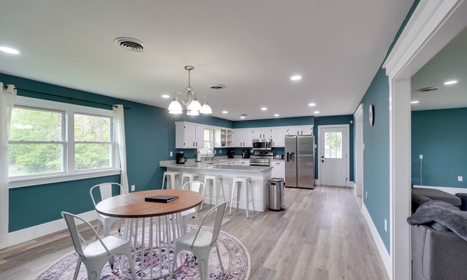 Shepherdstown House | Walk to Stores: Home in Historic Shepherdstown!