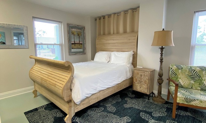Port St. Joe Apartment | Walk To The Beach At Beacon Hill.