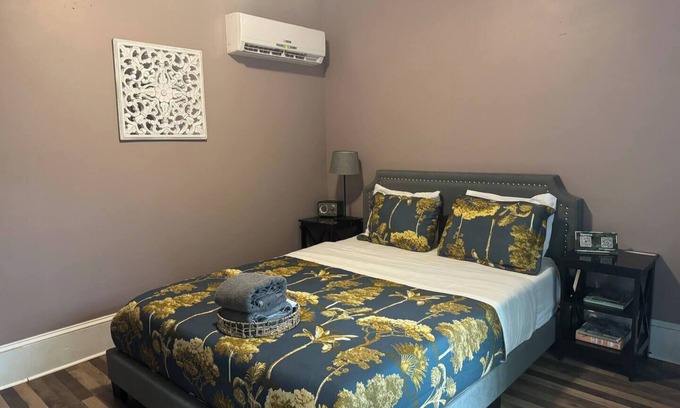 St. Augustine Apartment | Walking distance to St George with many attractions and activities.