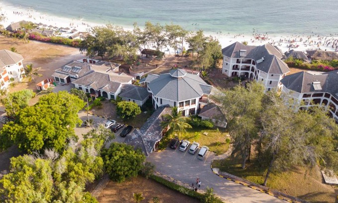 Watamu Hotel | Watamu Adventist Beach Resort