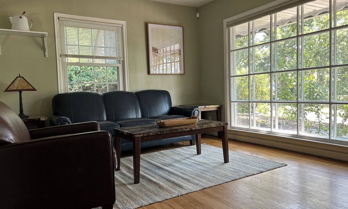 Des Moines House | Waterbury Treasure!