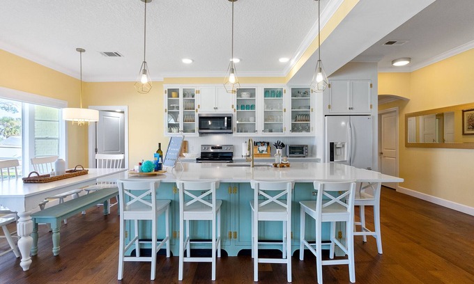 Walkers Holly Hill House | Waterfront 4 Bed House Daytona Beach FL