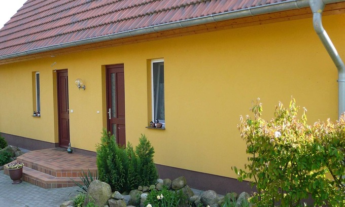 Usedom Apartment | Waterfront Bliss for 2 Guests