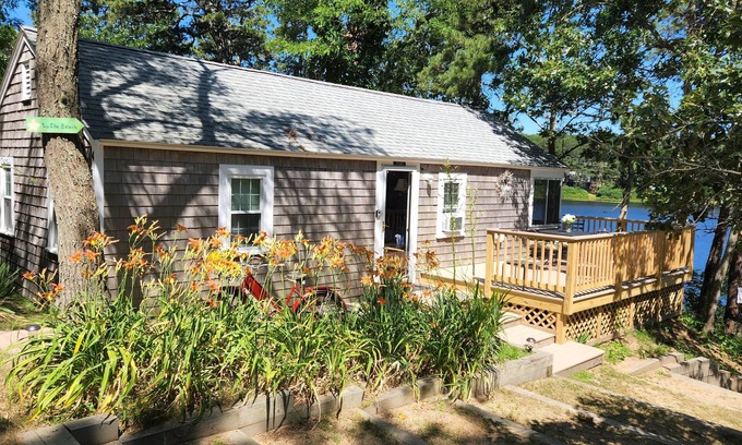 Eastham Cottage | Waterfront Cottage on Private Pond minutes from the Ocean and Bay