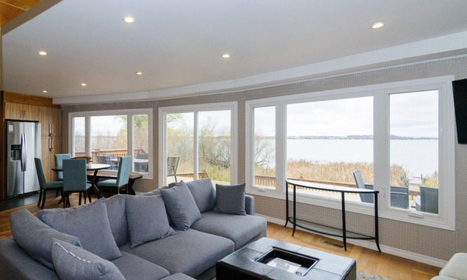 Scugog Cottage | 🏡Waterfront Cottage retreat– 1 hour from Toronto⭐