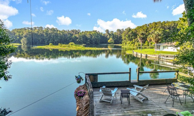 Dunnellon House | Waterfront Fun | Dock, Kayaks, Near KP Hole Park