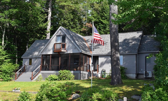 Meredith House | Waterfront home sleeping 10 located on Cummings Cove on Lake Winnipesaukee