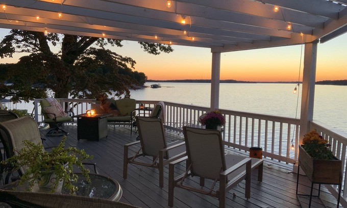 Eucha House | Waterfront house with boat dock. Pet Friendly - Grand Lake