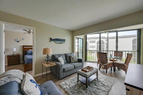Marco Island Apartment | Waterfront Marco Island Condo with Pool and Hot Tub!