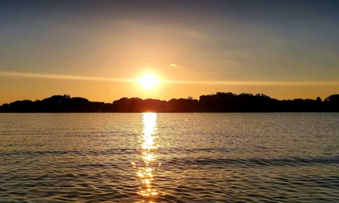 Wills Point House | Waterfront Mobile Home w Private Dock on Lake Tawakoni