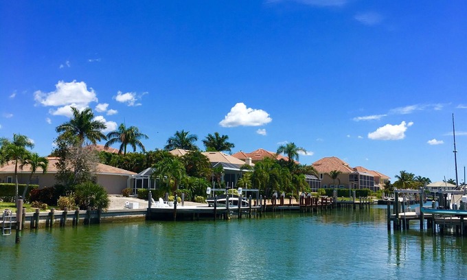 Marco Island House | Waterfront w/quick direct access to Gulf/15-20 min walk to Tigertail & Esplanade