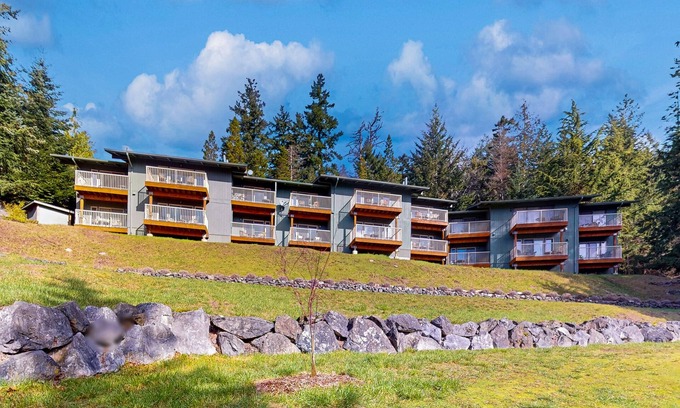 Rosario Apartment | Waterview Studio near Moran State Park and Rosario Marina