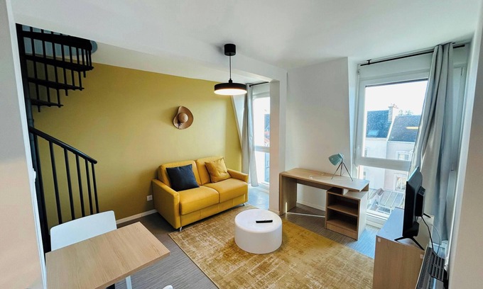 Barbatre Apartment | We Live In R - Duplex 503