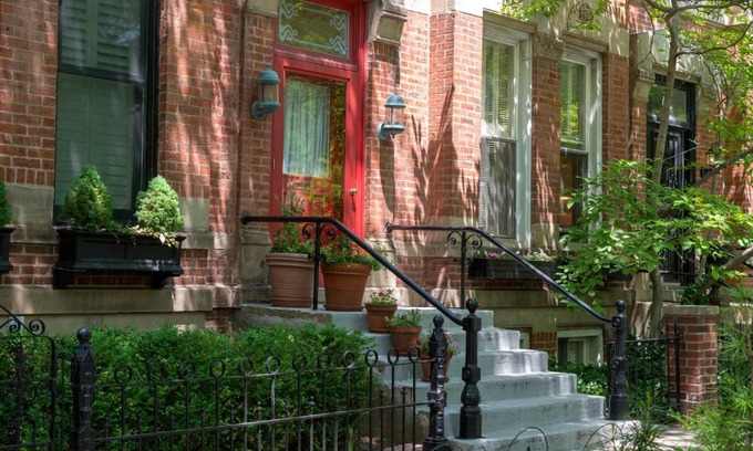 Mid-North District Apartment | webster house