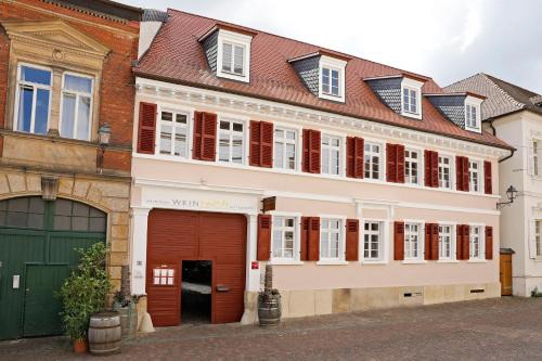 Freinsheim Hotel | WEINreich, Gästezimmer & Weinstube