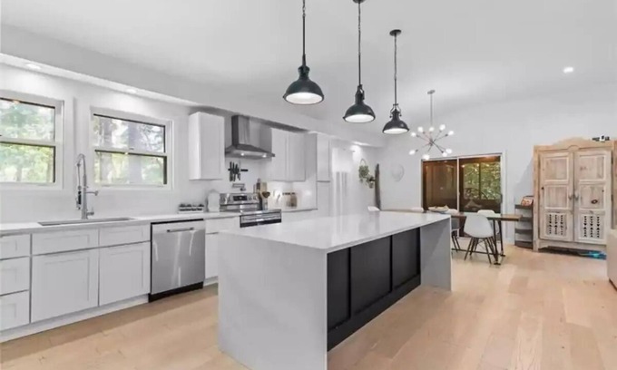 Carrollton House | Welcome to Carrollton