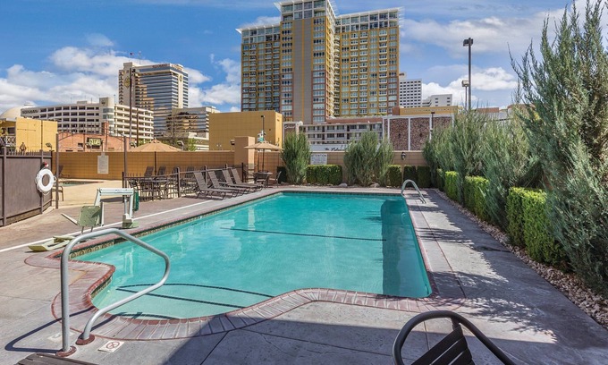 Downtown Reno Resort | Welcome to fun in every direction !