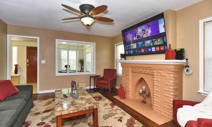 Tulsa House | Welcoming Tulsa Home ~ 1 Mi to Expo Center!