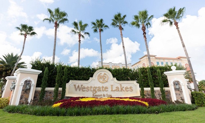 Florida Central Atlantic Coast Condo | Westgate Lakes Resort studio unit, Friday check-in