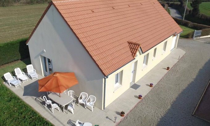 Les Moitiers-d'Allonne Cottage | Wheelchair Accessible Home Near Hatainville Dunes with Garage, WiFi, and Pet Friendly