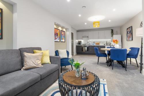 Worcester Apartment | WhiskAwayStays - Victoria House - Apartment 5