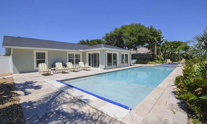 Costa Blanca House | "Whispering Palms"- Beach-Side Pool Home - 4BR/2.5BA