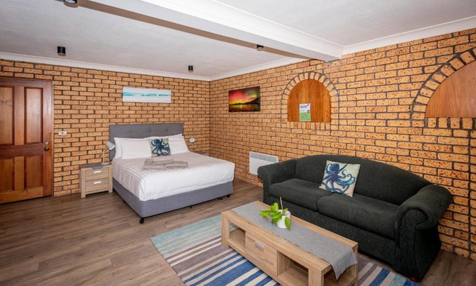 Bicheno Apartment | Whispering Waves