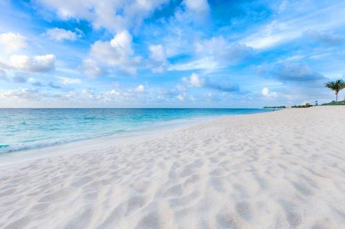 Blowing Point House | White Sands Anguilla - Sea