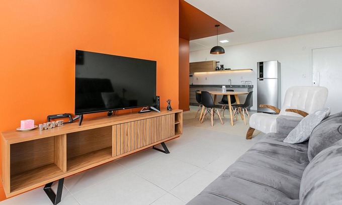 Ingleses Norte Apartment | WI-FI 400MB | 500m from the sea | Barbecue #IA22