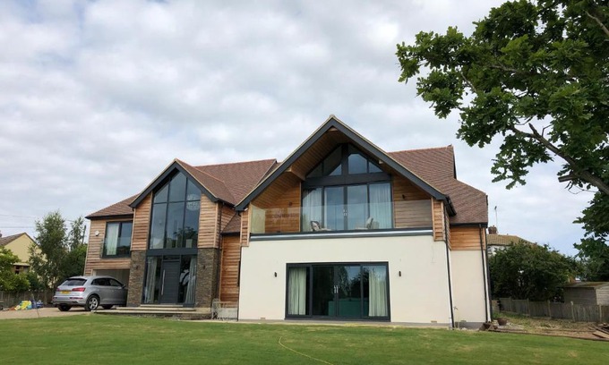 Whitstable House | Willowmead